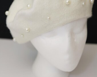 Ivory Beret With Pearls White Pearls Beret Perl Embellished  display picture 2