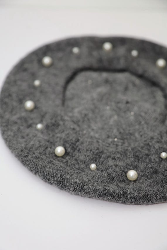 Dark Grey Wool Beret With White Pearl Embellishments - Etsy display picture 3