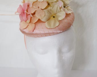 Peach Kentucky Derby Hatinator Honey Wedding Fascinator  display picture 3