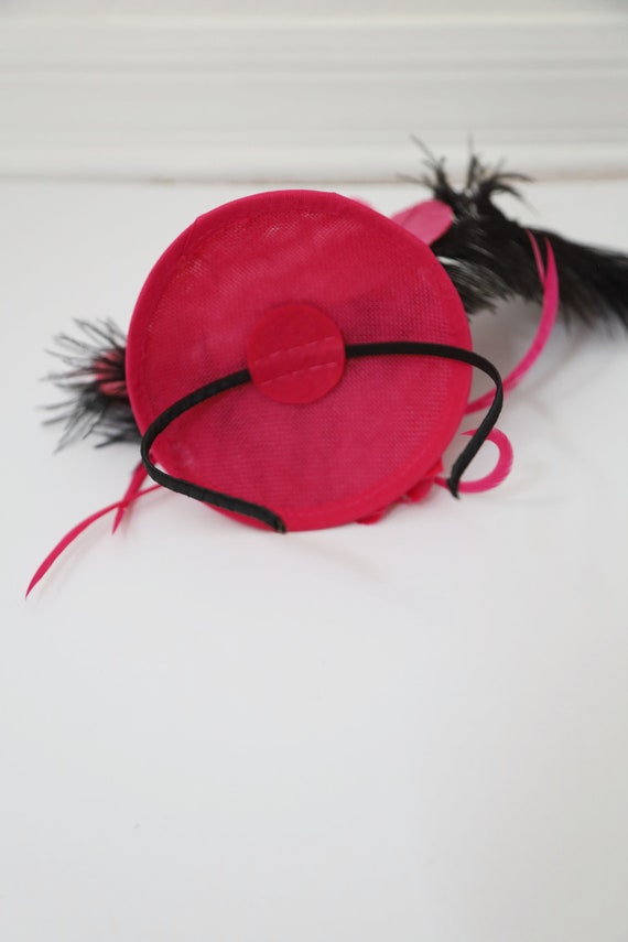 Fuchsia and Black Feathers Kentucky Derby Fascinator Hot  display picture 1