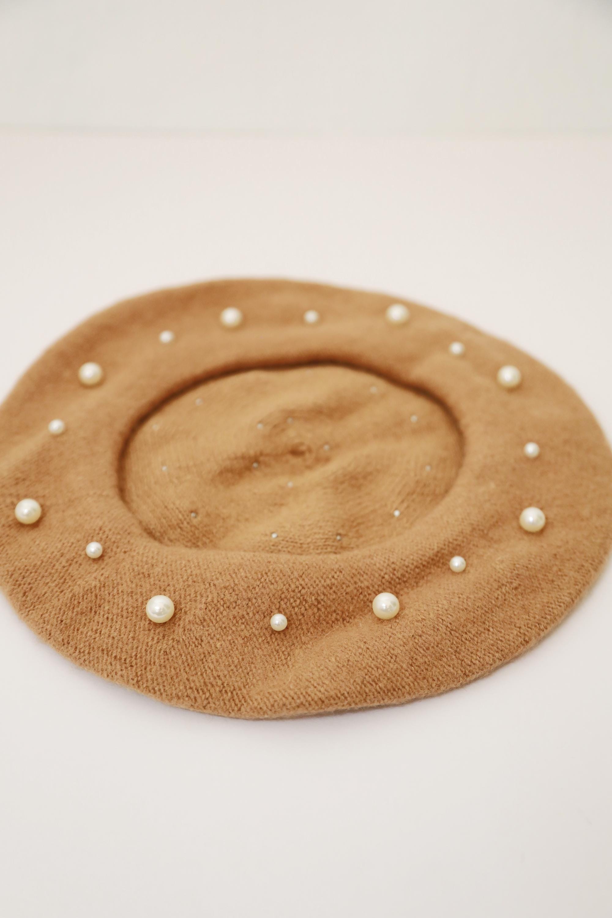 Camel Beret With Pearls White Pearls Beret Perl Embellished  display picture 1