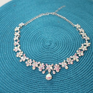 Crystal Rhinestone Flower Choker Necklace: Evening Event Jewelry