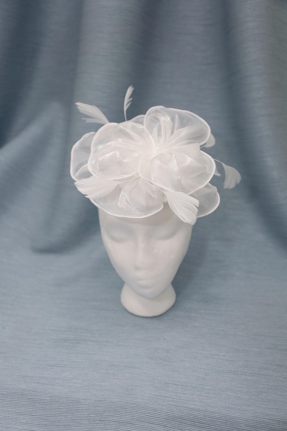 White Fascinator Kentucky Derby Organza Bridal Hat White  display picture 3