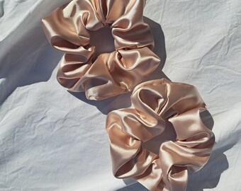 Silk scrunchies