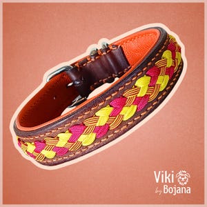 Handmade Dog Collar Gift – Fall Leather Collar with Padding – Unique Dog Lover Present, Adjustable & Durable.