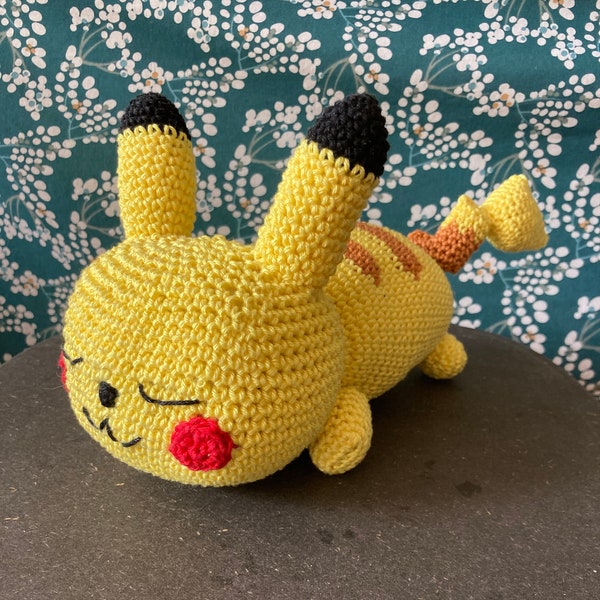 Peluche pikachu crochet fait main