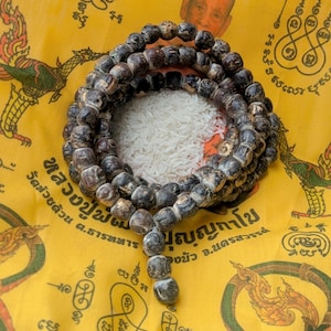 Protection from dangers and black magic & Attract luck and happiness- Sacred 108 Mala Prayer Beads Necklace - Wat Phra Kaew