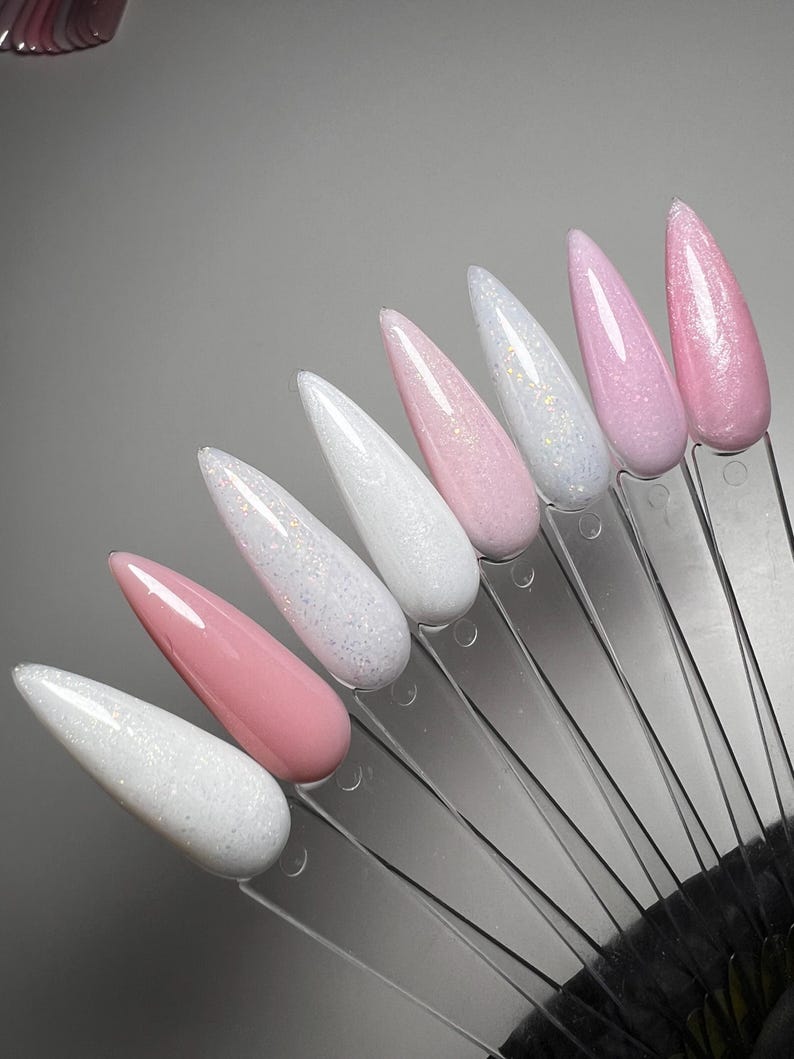 Gel constructor Shimmer 26: Extensión de uñas sin hema, modelado fuerte imagen 4