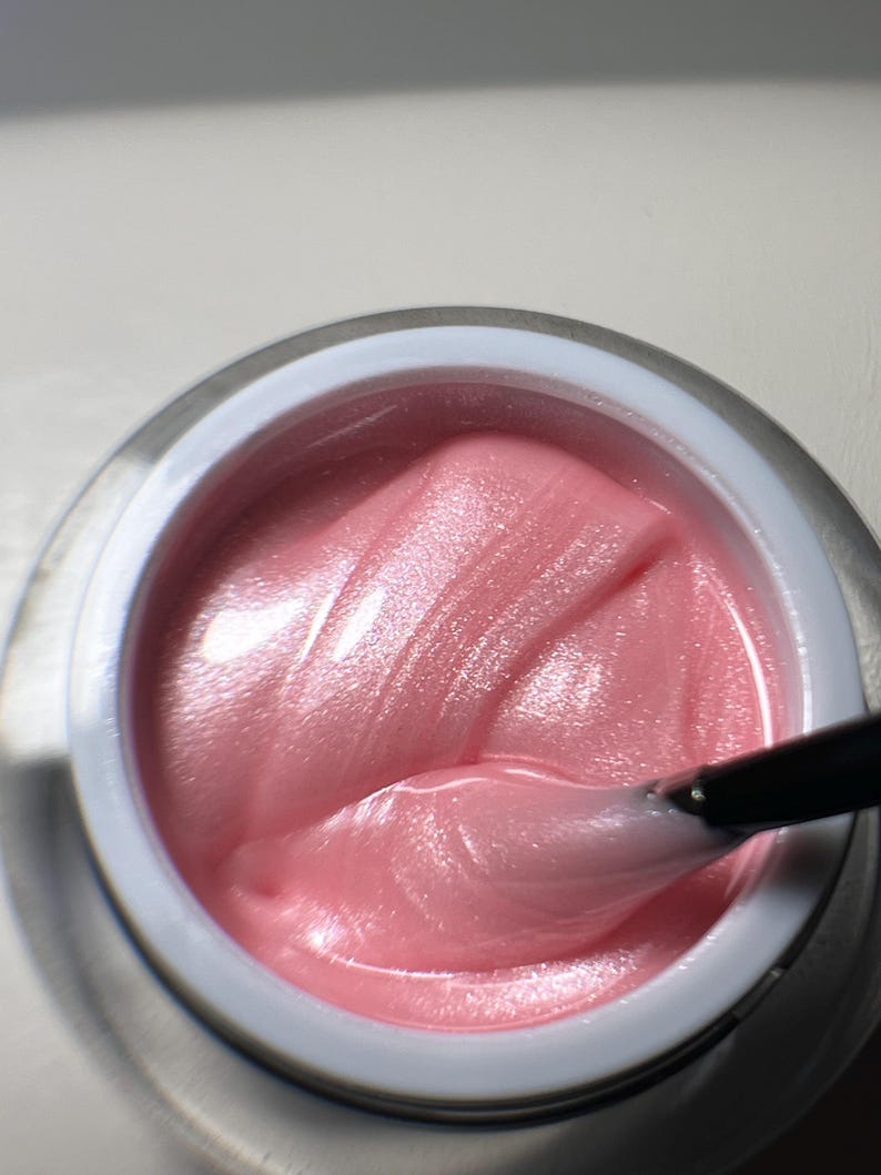 Gel constructor Shimmer 26: Extensión de uñas sin hema, modelado fuerte imagen 5