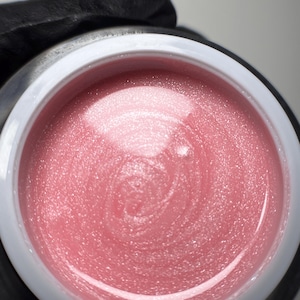 Gel constructor Shimmer 26: Extensión de uñas sin hema, modelado fuerte imagen 2