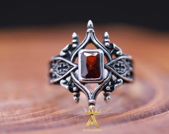 Garnet Gothic Ring Fashion Gothic Door Ring Silver 925