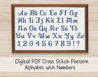 Schema calligrafico per punto croce con alfabeto e numeri in PDF. Schema per punto croce. Lettere di medie dimensioni. Carattere decorativo.