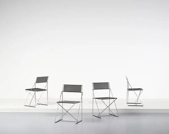 Chaises X-Line de Niels Haugesen