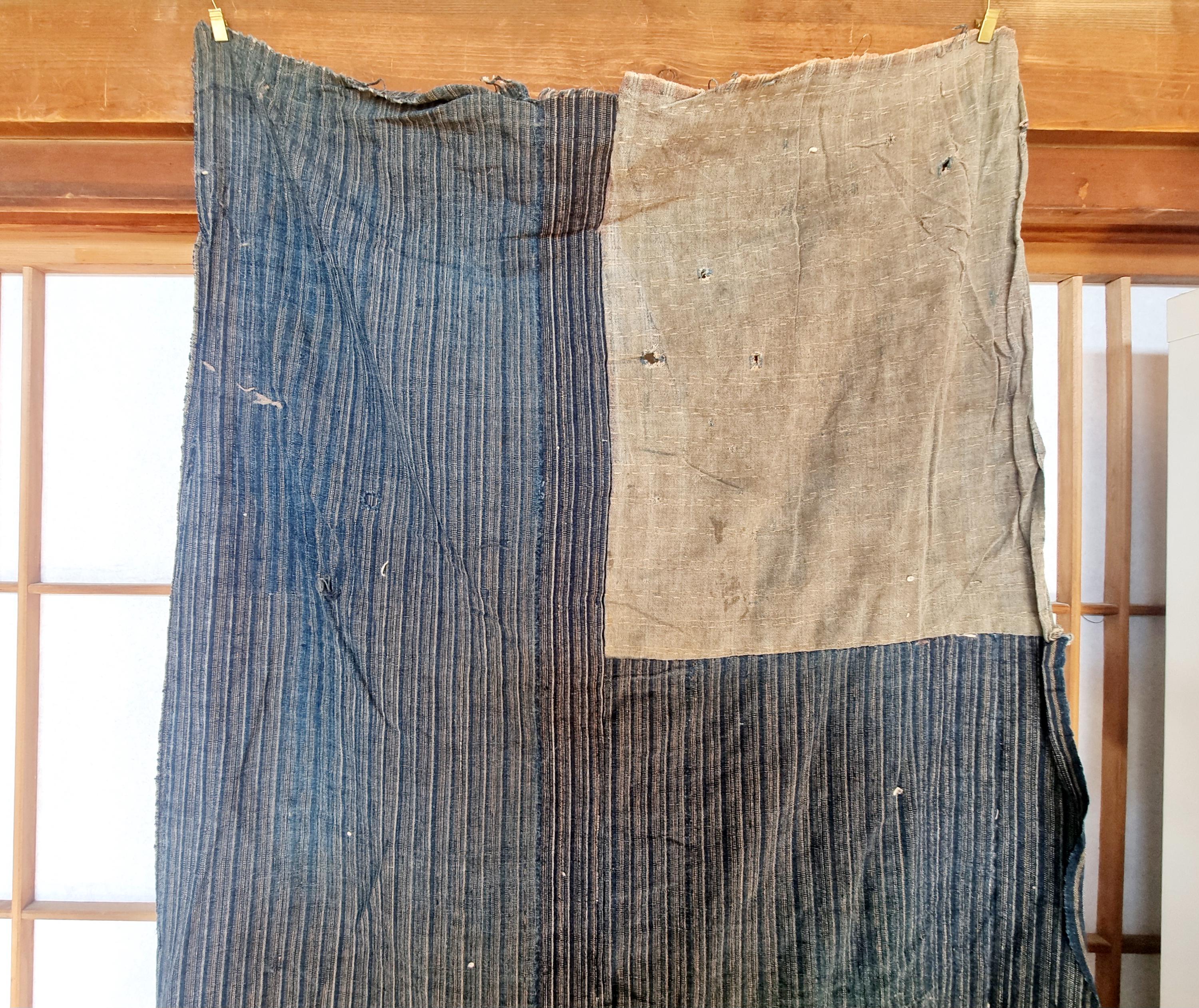 継ぎ接ぎ　襤褸　薄手　古布　アンティーク　ファインアート　BORO　VISVIM 1874 ボロ 襤褸 藍染 木綿 古布 藍無地 縞 絣 筒描き 継ぎ接ぎ