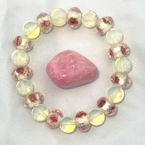 Opalite Rose Garden Bracelet – Handmade Floral Glass Bead Stretch Bracelet