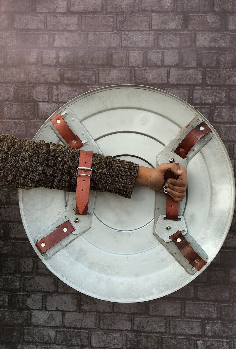 Captain America Shield, Metal Prop Replica, Captain America Cosplay, Winter Soldier Captain America Shield,  Avengers Legend Captain America Shield