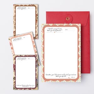 Puede incluir: Cuatro tarjetas de papelería imprimibles con un diseño floral y la cita "Buscad primeramente el reino de Dios..." Las tarjetas están en blanco en el interior para escribir.