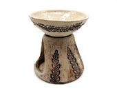 Handgemachte Keramik-Duftlampe mit Elefant- oder Blumenmotiv | Aromalampe für ätherische Öle & sanftes Räuchern | Ø 9 cm, H 10 cm