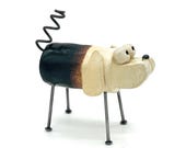 Hund Keramik mit Metallelementen, handgefertigtes Unikat, originelles Geschenk, perfekt als Deko Wohnzimmer, Büro etc. oder für Hundefreunde