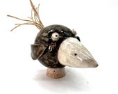 schwarzer Keramik Vogel Deko – handgefertigte Gartenfigur, frostsichere Rosenkugel, Zierde für Beet & Blumentöpfe, Geschenk für Gärtner