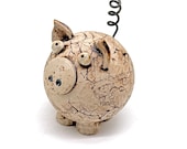 Handgefertigtes Keramik Schwein – Tierfigur, frostfeste Garten Deko & Rosenkugel | Zaunhocker, Unikat Geschenk für Tierliebhaber