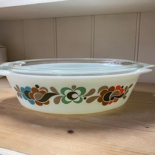 Pyrex JAJ cooking dish bowl vintage retro MCM mid century carnaby