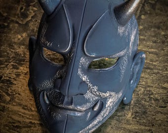 Black Gold Oni Demon Samurai Japanese Traditional Mask – Wearable
