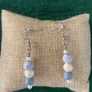 Natural gray, blue and cream beaded earrings with imitation pearl coated beads