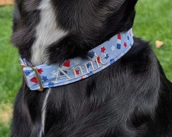Geborduurde hondenhalsband 4 juli Pop