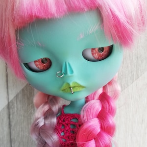 Custom Blythe doll Asian Skeleton gothic sculpted Zombie with blue skin pink hair face piercing OOAK Blythe  unique collectible horror doll