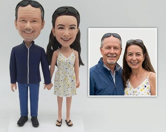 Personalized Couple Bobblehead from Photo, Customized Wedding Cake Topper, Anniversary Keepsake, Handcrafted Sentimental Sculpture