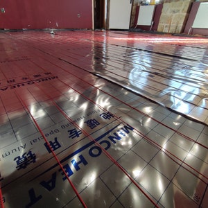 Heated flooring - Carbon fibre cable, insulation, connections, custom design and instructions (per m2)