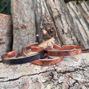 Hand Hammered Copper Bangle Bracelet: Adjustable, Artisan Crafted