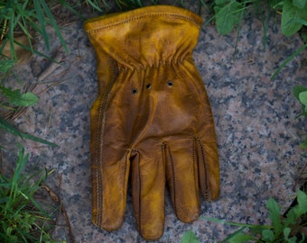 Calfskin Leather Bushcraft Gloves: Fire Resistant Camping Gloves