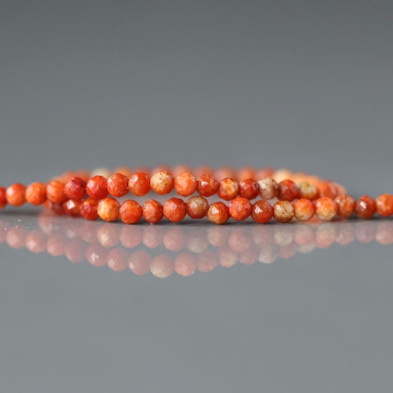 Perles de corail éponge naturel 2 mm Perles micro-facettes Perles de corail véritable 15" Perles de pierres précieuses scintillantes pour la fabrication de bijoux Cadeau pour bricoleur image 1