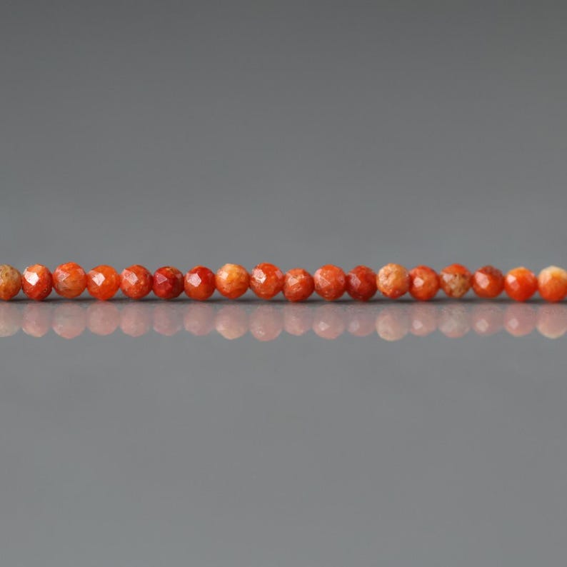 Perles de corail éponge naturel 2 mm Perles micro-facettes Perles de corail véritable 15" Perles de pierres précieuses scintillantes pour la fabrication de bijoux Cadeau pour bricoleur image 2