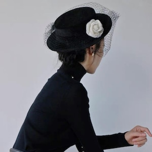 Franse Fedora Hoeden Fluwelen Mesh Camellia Bruid Top Cap Retro Diner Collocatie Jurk Dames bruiloft vrouwen Hoge Hoed Gorro