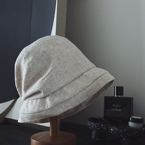 Minimalist Linen Bucket Hat – Lightweight Neutral Summer Sun Hat for Men & Women, Soft Foldable Casual Cap