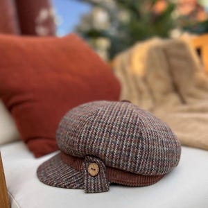 Handmade Hat for Woman, Woman Sun Hat, Woman Octagonal Cap, Lady Summer Cap, Lady Newsboy Cap, Woman Painter Hat, Knitted Beret Cap