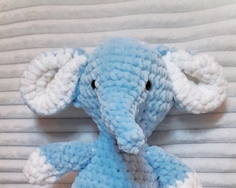 Crochet elephant