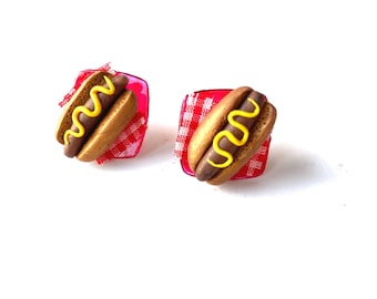 Stud earrings -- The MINI HOT DOGS, polymer clay, fabric, miniature red plates by The Sausage