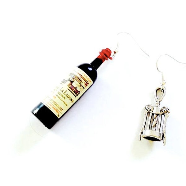 Boucles d'oreilles LE PIF bouteille de vin et tire bouchon miniatures par The Sausage création originale 2014