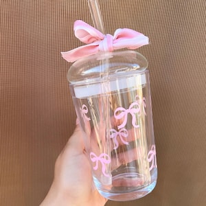 Pretty in pink bow glass water bottle!