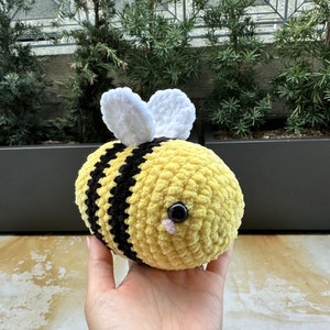 Bee Crochet Amigurumi | Handmade Plushie | Stuffed Animal