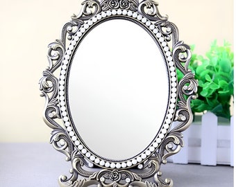 Vintage Oval Mirror: Pearled Jewelry