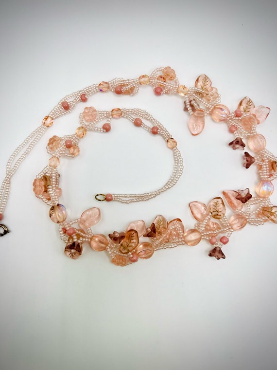 Whimsical Necklace with Floral Motif in Pink Tones - image 2