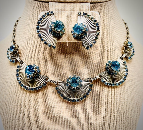 Blue and Silver Fan Necklace, Earrings and Bracel… - image 5