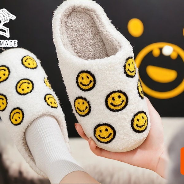 Handmade Smile Face Slippers, Cozy Winter Houseshoes, Fluffy Women's House Shoes, Comfy Indoor Footwear.