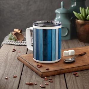 Blue Stripes Pattern Insulated Travel Cup, Vertical Stripes Blue Colors Coffee Mug, Retro Painted Lines Cup, Modern Pattern Kitchenware