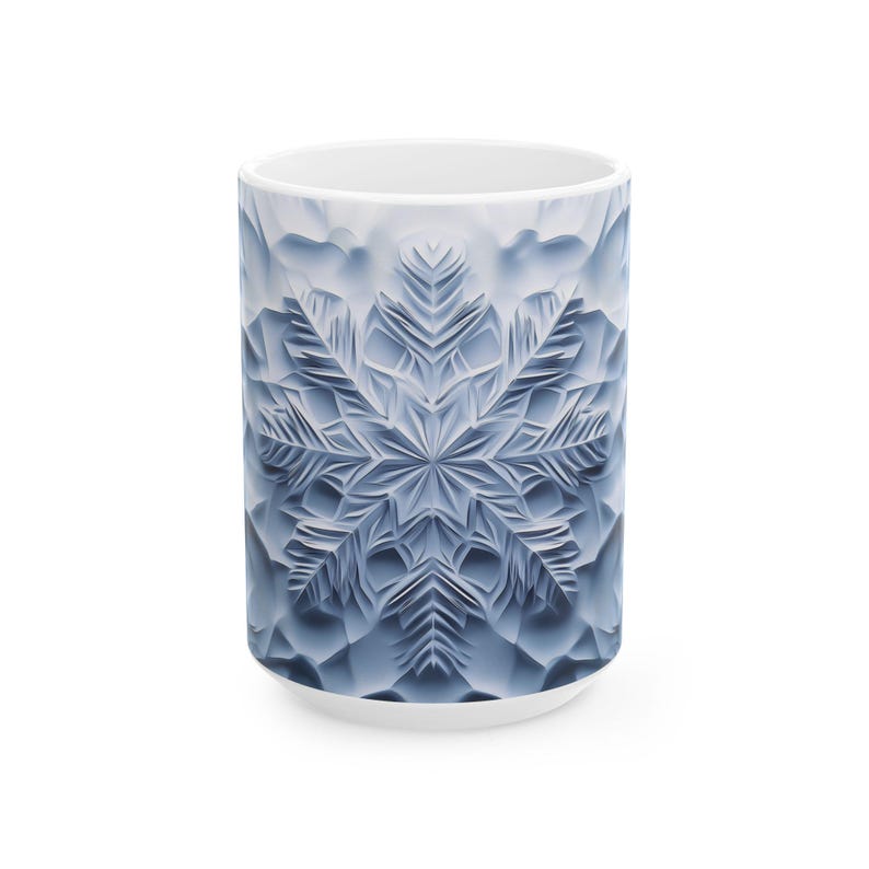 Taza de café con diseño de escultura de hielo de copo de nieve congelado, taza grande de cerámica con temática de invierno nevado, decoración artística navideña. imagen 5
